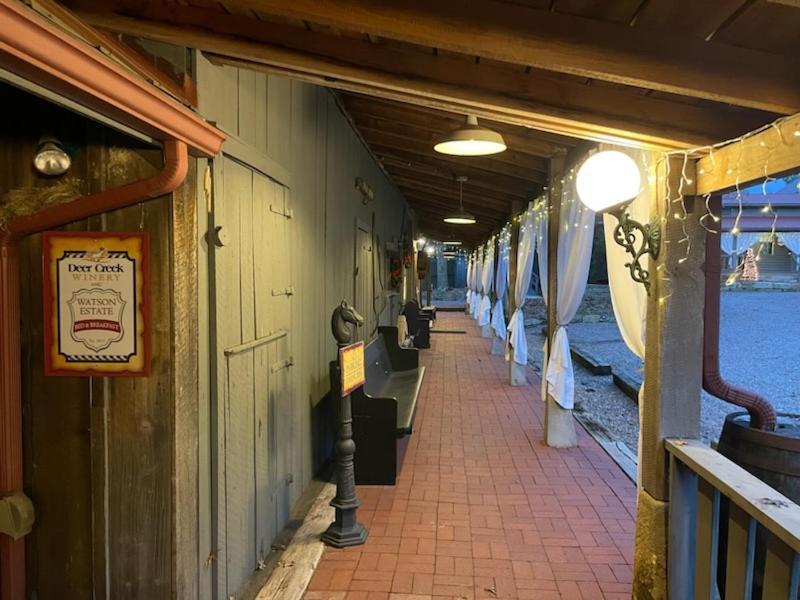 Watson Estate Bnb & Deer Creek Winery Uniontown Ngoại thất bức ảnh