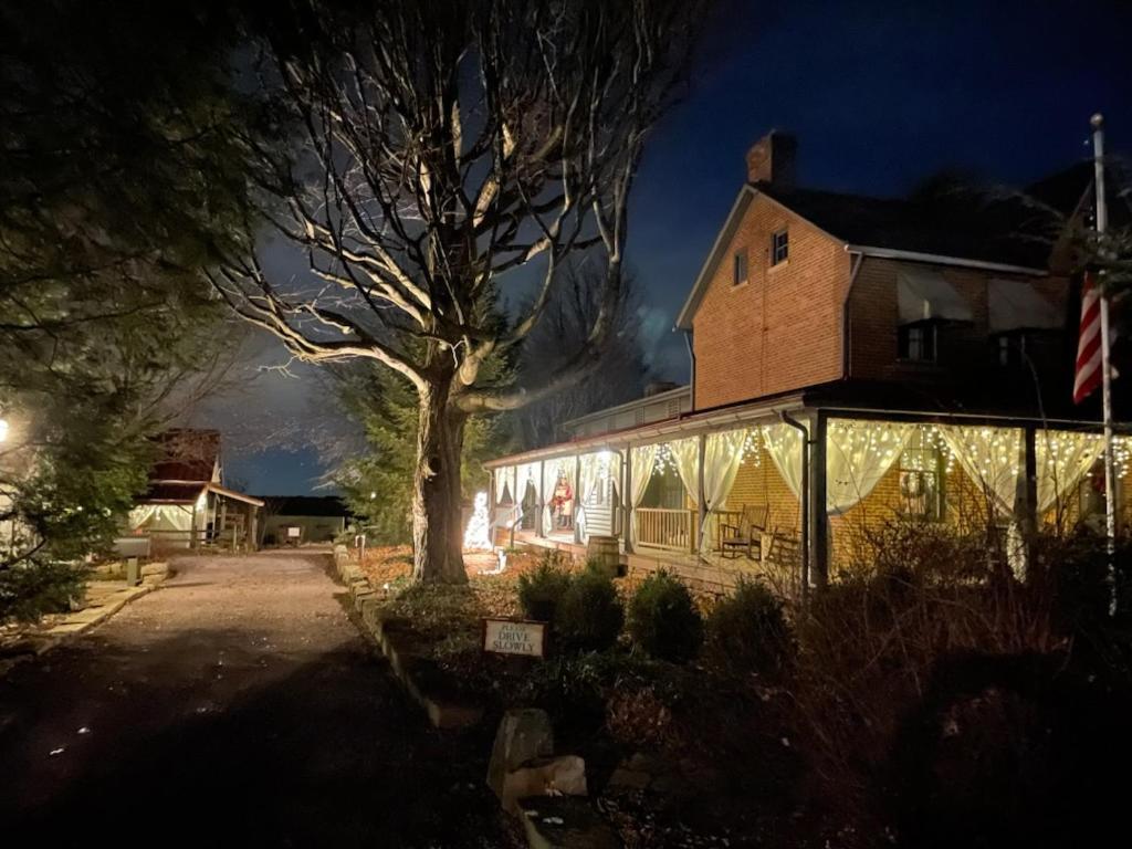 Watson Estate Bnb & Deer Creek Winery Uniontown Ngoại thất bức ảnh
