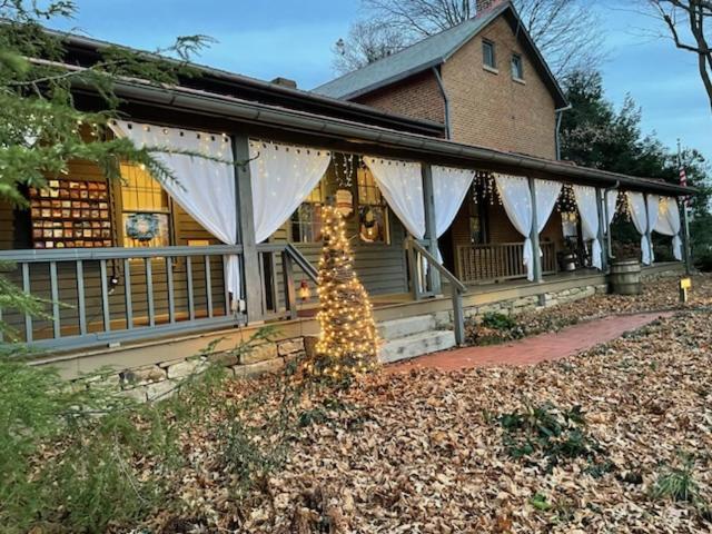 Watson Estate Bnb & Deer Creek Winery Uniontown Ngoại thất bức ảnh